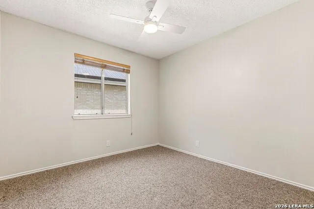 10907 Forest Farm Live Oak, TX 78233