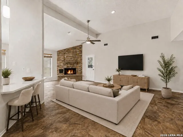 10907 Forest Farm Live Oak, TX 78233