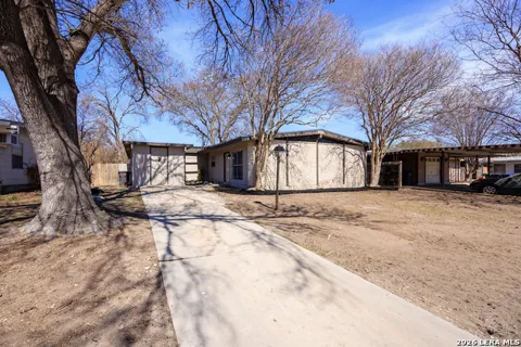 5119 VILLAGE CRST