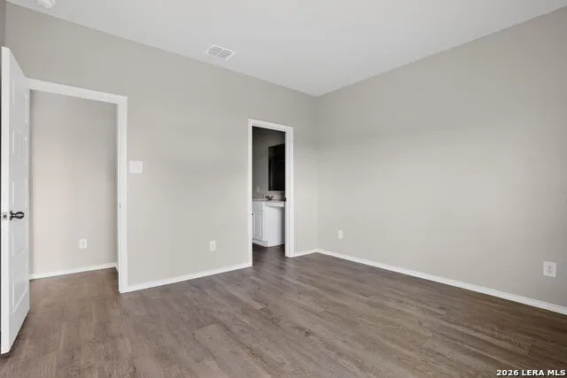 4117 ASHER ALY St Hedwig, TX 78152