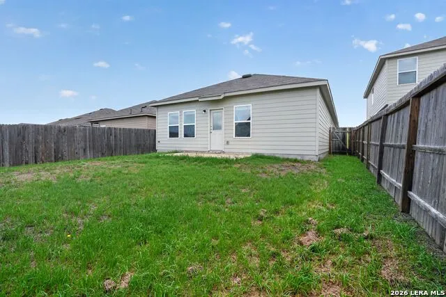 4117 ASHER ALY St Hedwig, TX 78152