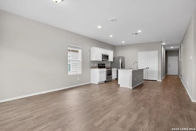 4117 ASHER ALY St Hedwig, TX 78152