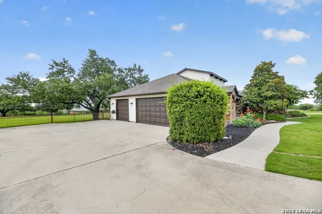 1424 Decanter Dr New Braunfels, TX 78132