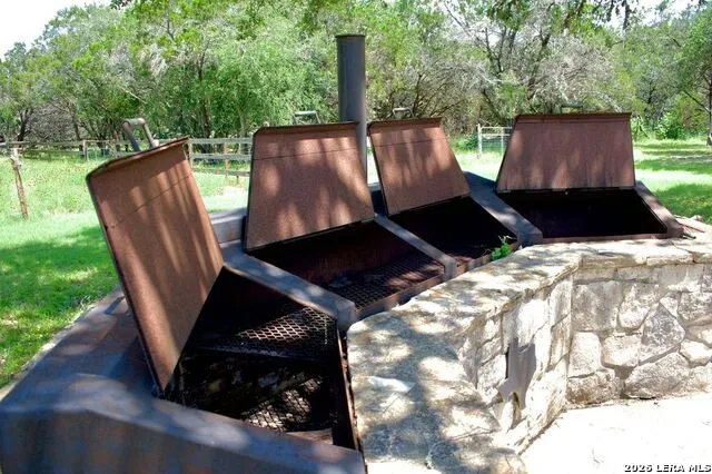 838 GEORG OAKS Bulverde, TX 78163