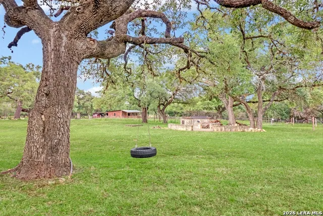 838 GEORG OAKS Bulverde, TX 78163