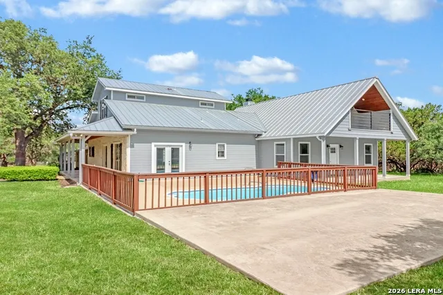 838 GEORG OAKS Bulverde, TX 78163