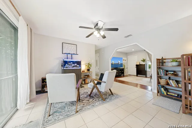 515 Grabo San Antonio, TX 78216
