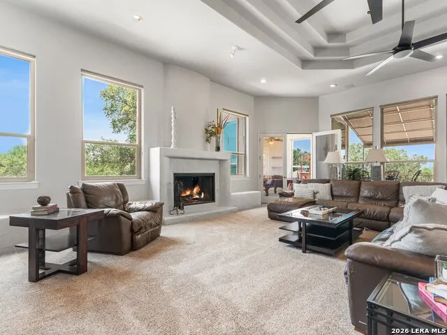 31360 WILD OAK HL Fair Oaks Ranch, TX 78015