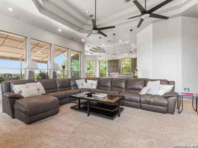31360 WILD OAK HL Fair Oaks Ranch, TX 78015