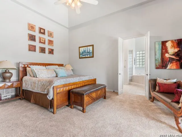 31360 WILD OAK HL Fair Oaks Ranch, TX 78015