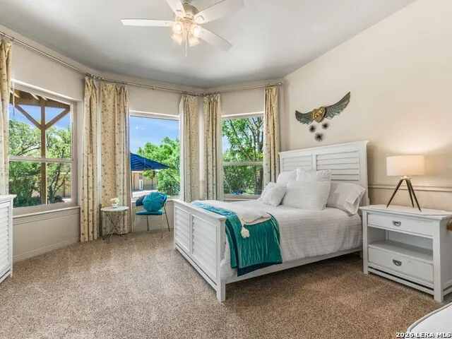 31360 WILD OAK HL Fair Oaks Ranch, TX 78015