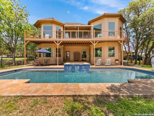 31360 WILD OAK HL Fair Oaks Ranch, TX 78015