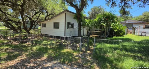 223 LOOKOUT DR