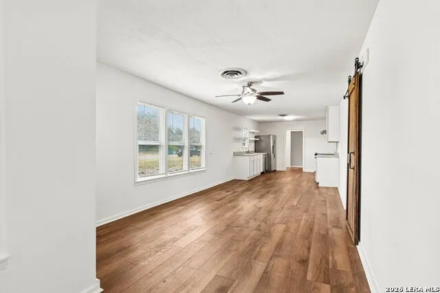 714 ORANGE ST Jourdanton, TX 78026