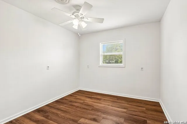 714 ORANGE ST Jourdanton, TX 78026