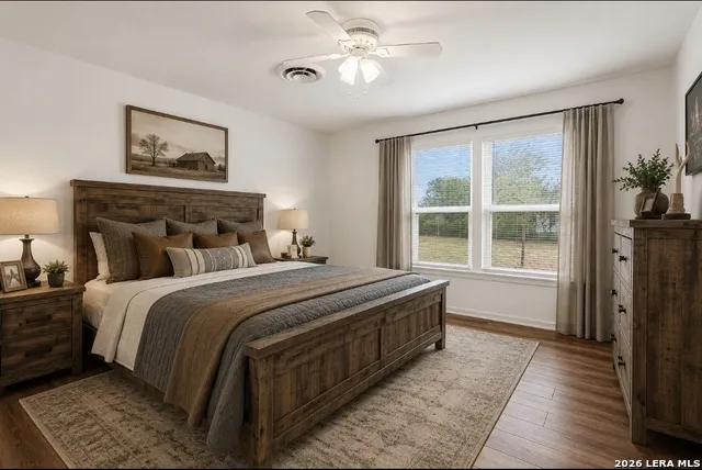 714 ORANGE ST Jourdanton, TX 78026