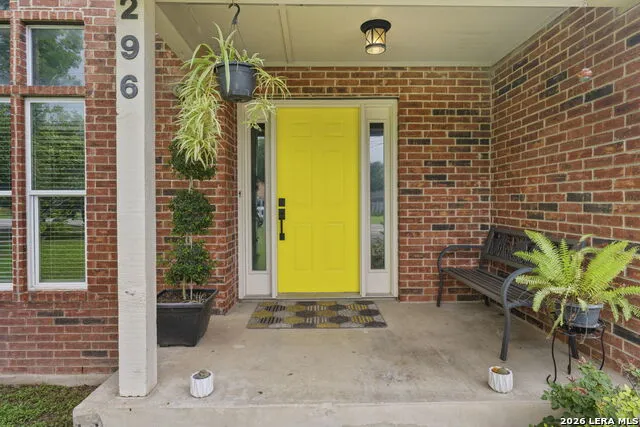 296 SPRING RIVER DR Martindale, TX 78655
