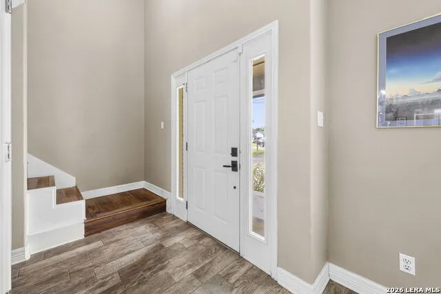 296 SPRING RIVER DR Martindale, TX 78655