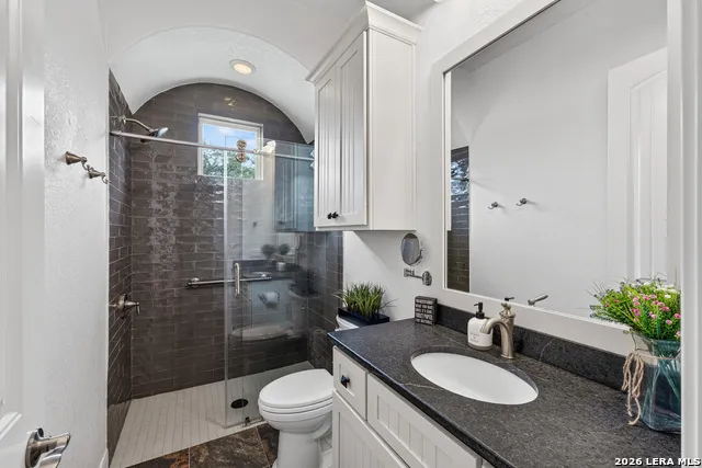555 Curvatura New Braunfels, TX 78132