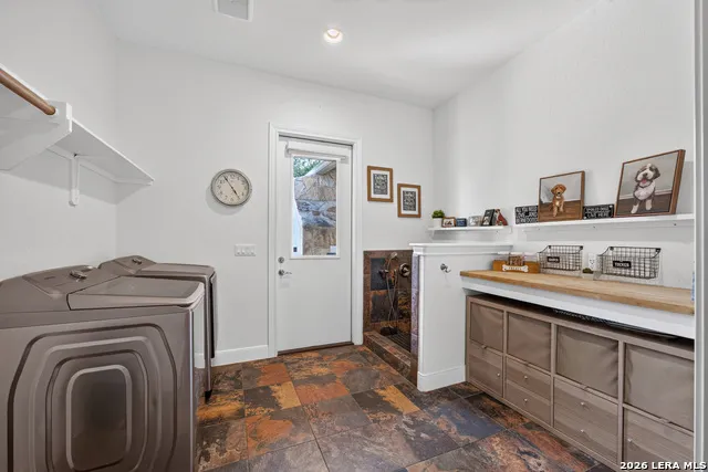 555 Curvatura New Braunfels, TX 78132