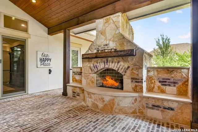555 Curvatura New Braunfels, TX 78132