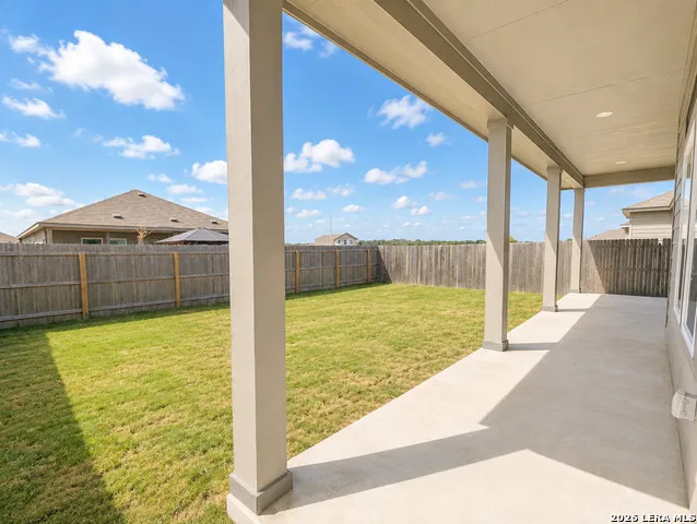 2713 SIERRA CHICAS LN Seguin, TX 78155