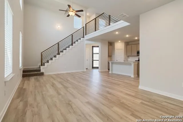 5811 CARRIER RDG San Antonio, TX 78253
