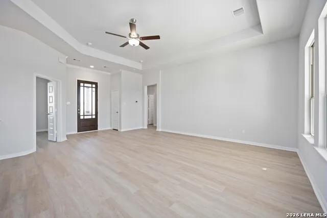 501 SCENIC DR Pleasanton, TX 78064