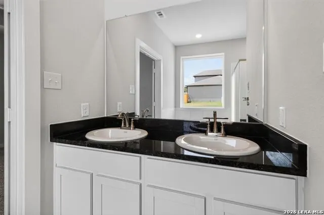 16507 Sweet Cicely Elmendorf, TX 78112