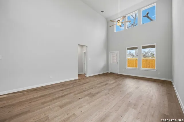 2945 LECLERC RD Converse, TX 78109