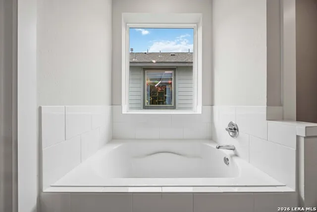2945 LECLERC RD Converse, TX 78109