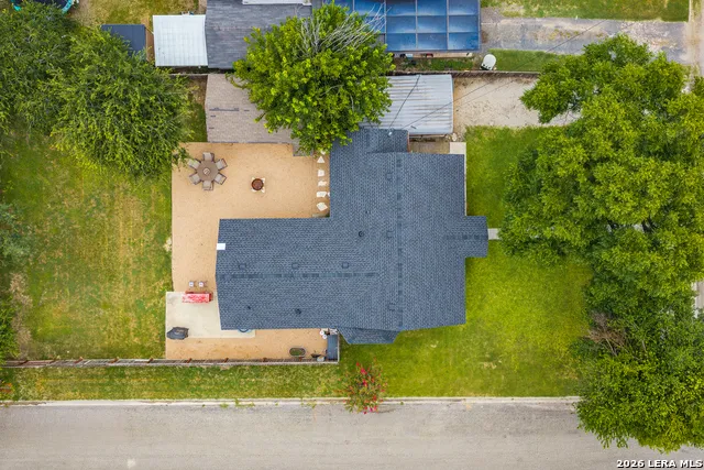348 MULBERRY ST Uvalde, TX 78801