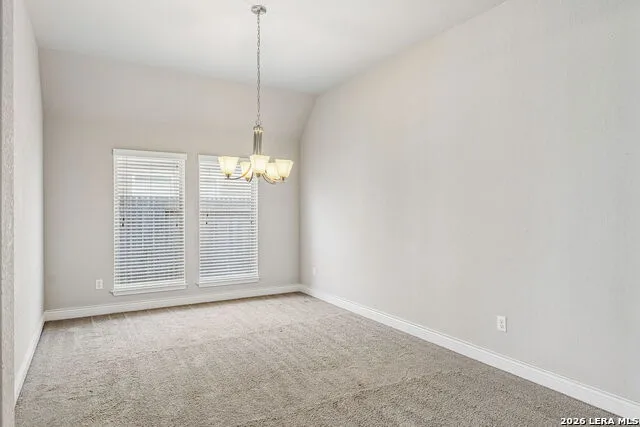 1937 FIELD BRK Seguin, TX 78155