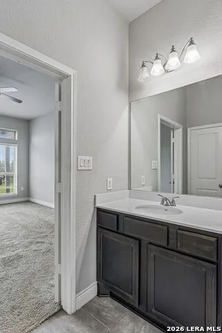 1937 FIELD BRK Seguin, TX 78155