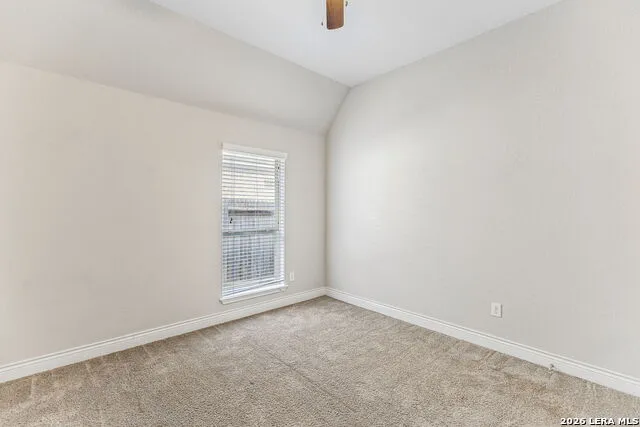 1937 FIELD BRK Seguin, TX 78155