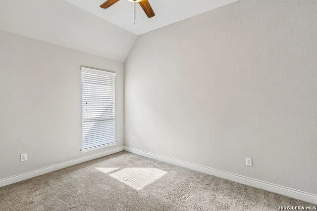 1937 FIELD BRK Seguin, TX 78155