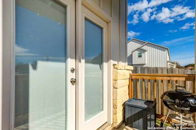 240 SAPPHIRE #402 New Braunfels, TX 78130