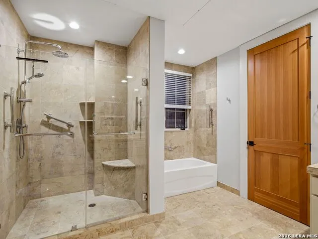 230 Dwyer Avenue #904 San Antonio, TX 78204