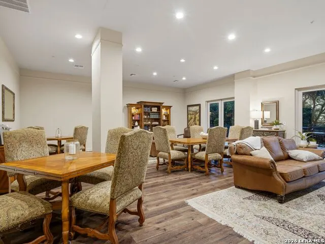 230 Dwyer Avenue #904 San Antonio, TX 78204