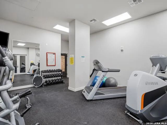 230 Dwyer Avenue #904 San Antonio, TX 78204