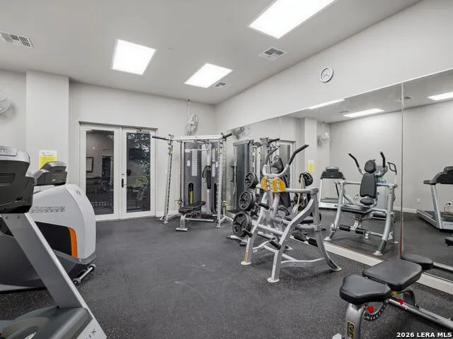 230 Dwyer Avenue #904 San Antonio, TX 78204