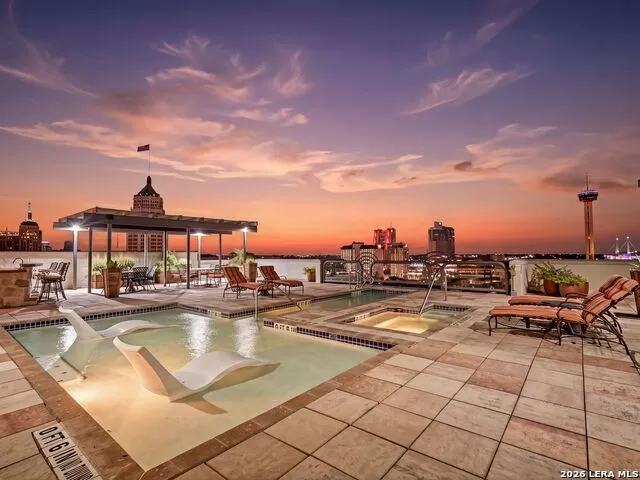 230 Dwyer Avenue #904 San Antonio, TX 78204