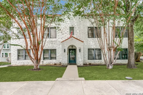 277 Post Ave