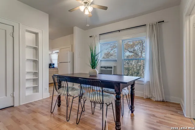 277 Post Ave San Antonio, TX 78215