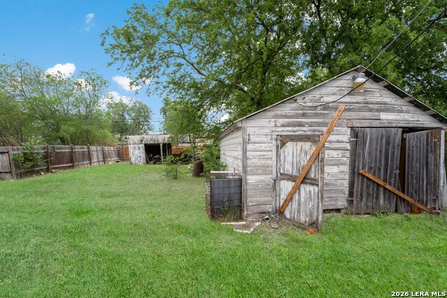 207 CORNELL AVE San Antonio, TX 78201