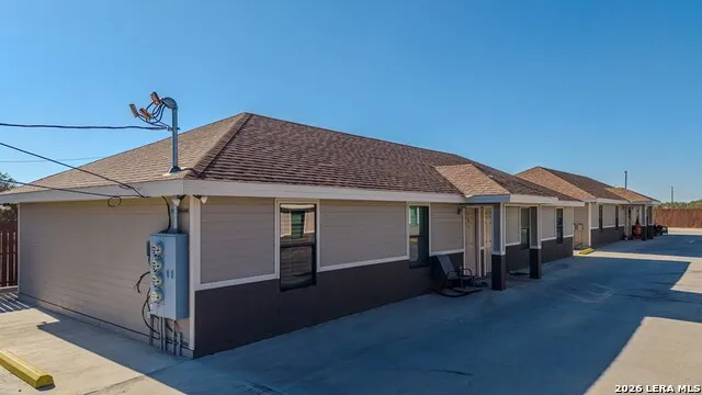 639 Las Brisas Drive Eagle Pass, TX 78852