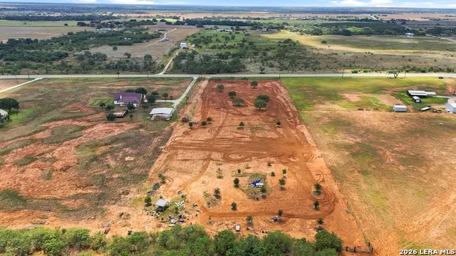 3046 State Highway 97W Floresville, TX 78114