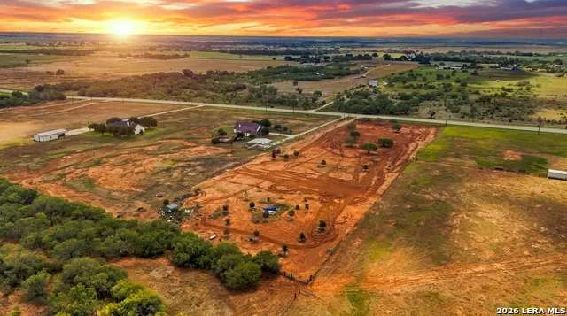 3046 State Highway 97W Floresville, TX 78114