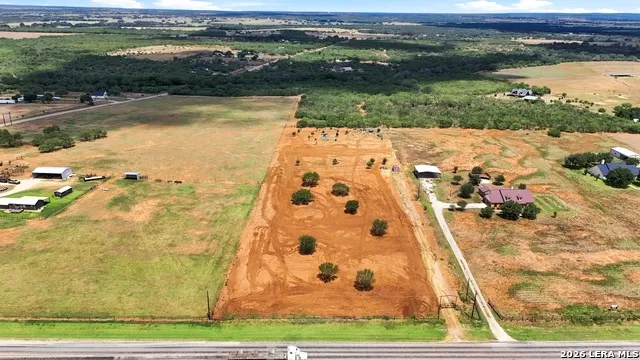 3046 State Highway 97W Floresville, TX 78114