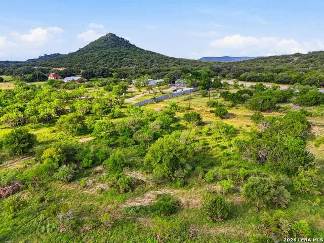 33360 S Hwy 55 Uvalde, TX 78801